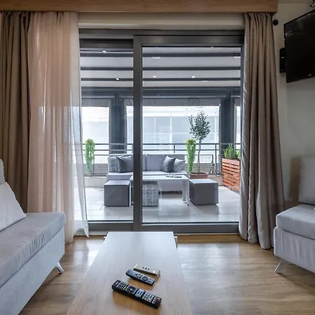 @syngrou Fix Hotell